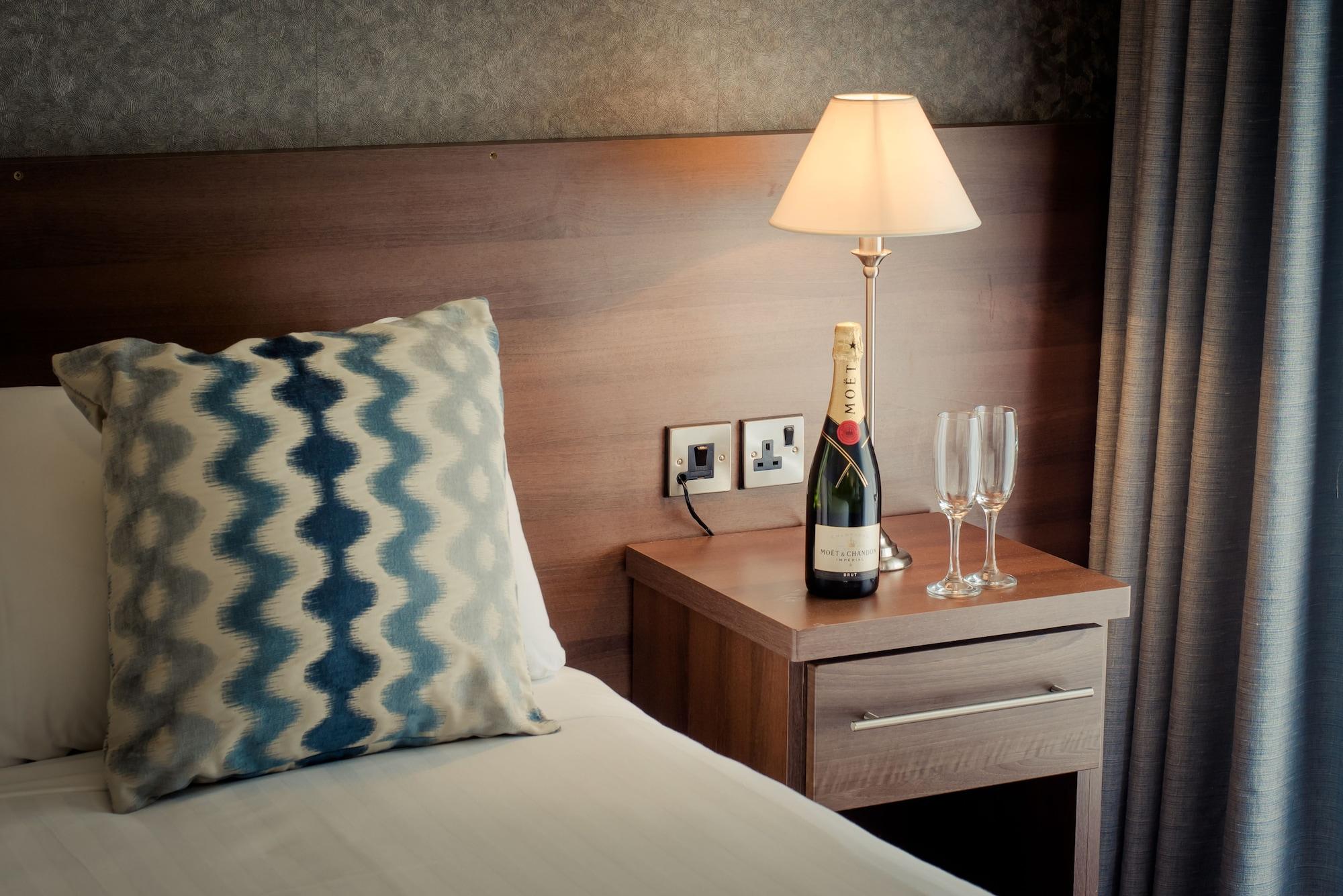 Woodford Dolmen Hotel Карлоу Экстерьер фото