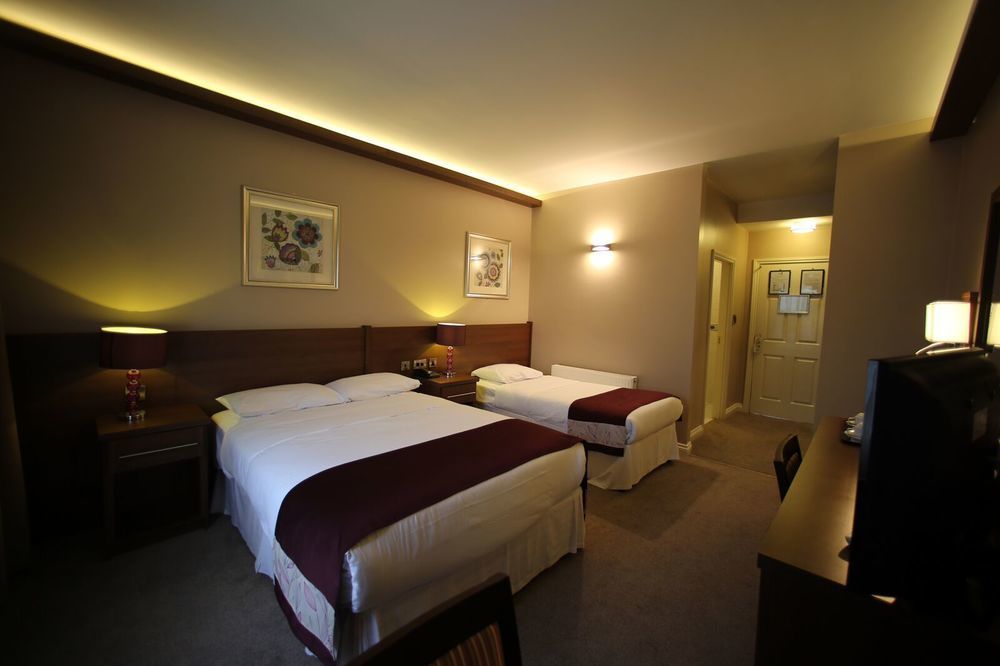 Woodford Dolmen Hotel Карлоу Экстерьер фото